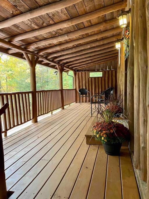 Cozy Log Cabin In 吉姆索普 外观 照片
